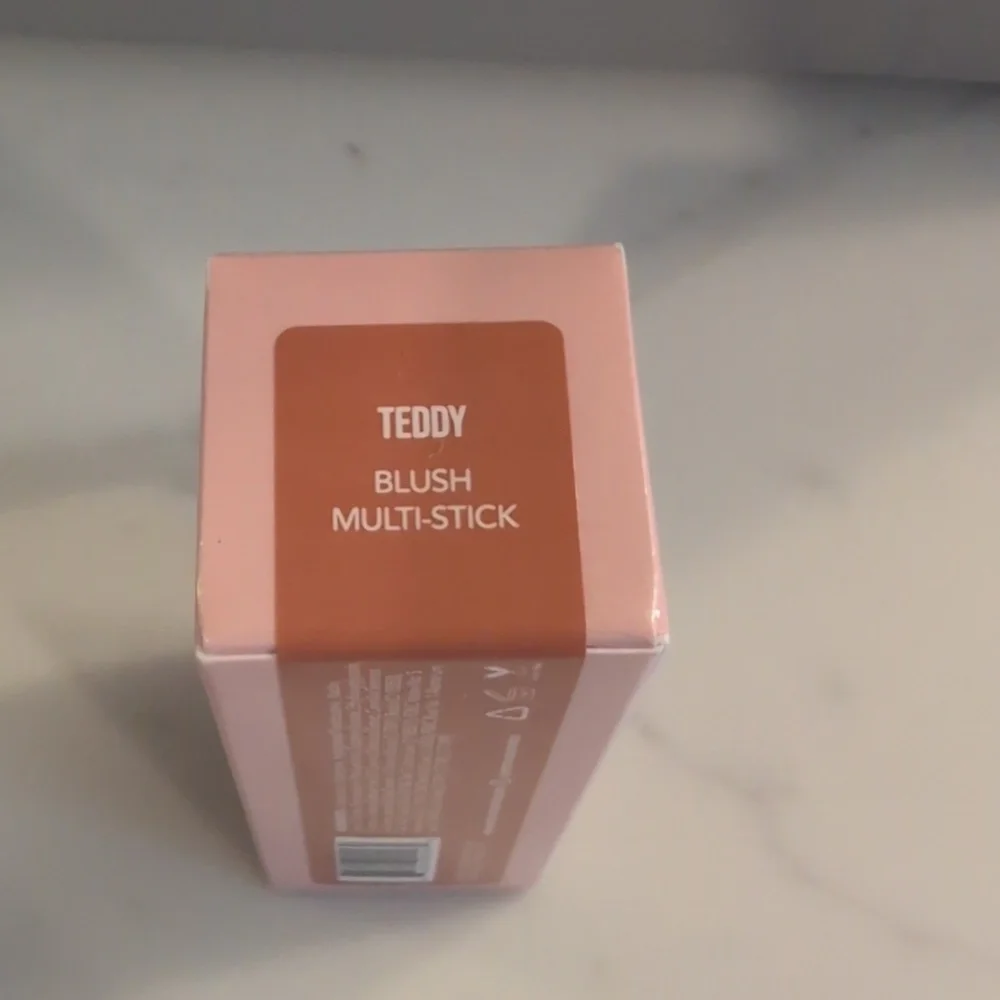 Persona Dreamstick Blush Multi-Stick - Teddy - Picture 2 of 4